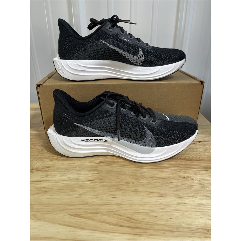 Nike Pegasus Plus Men's Road Running Shoes‎ (Black/Anthracite) Size 6.5 Womens 8